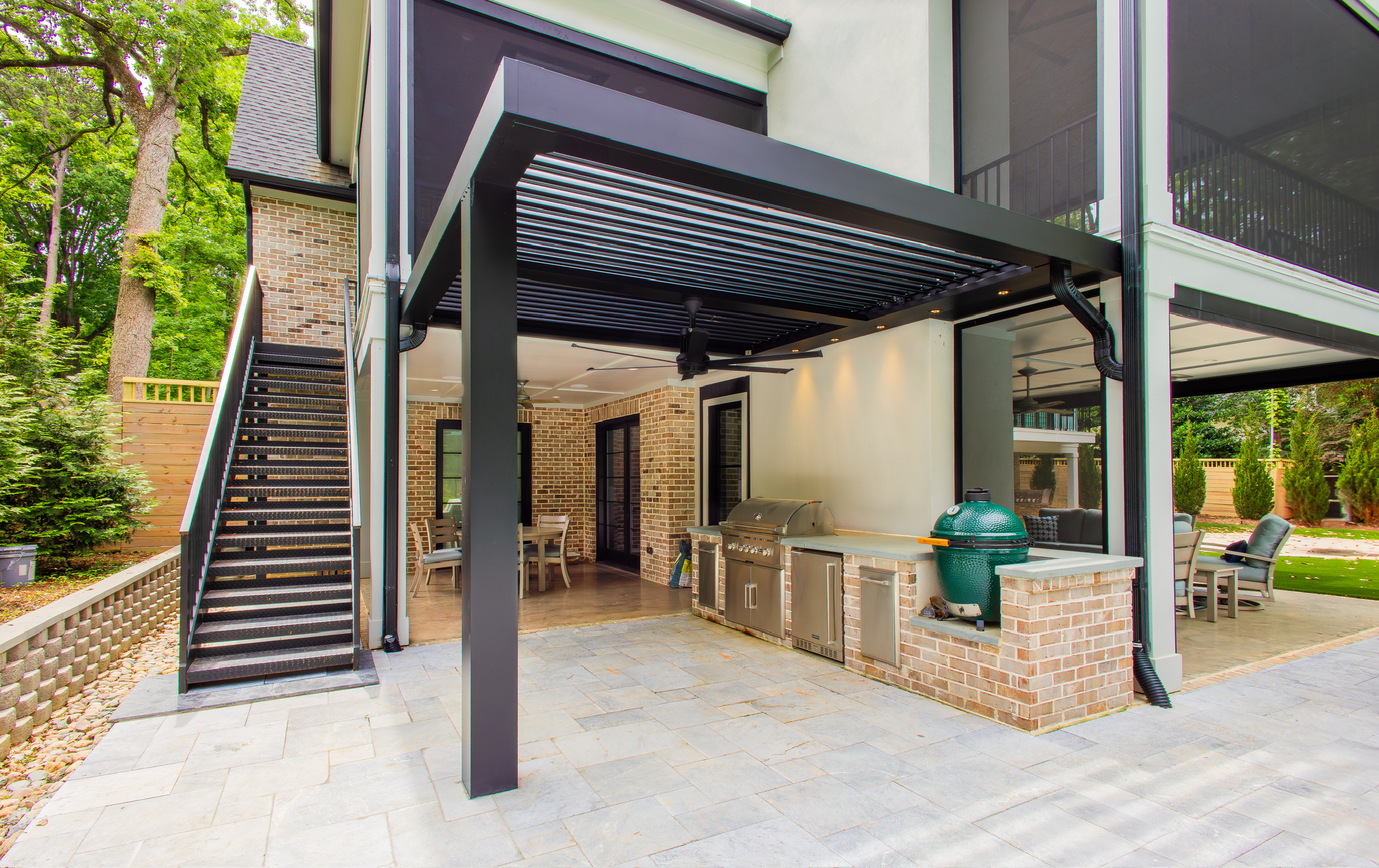 Modern Outdoor Living