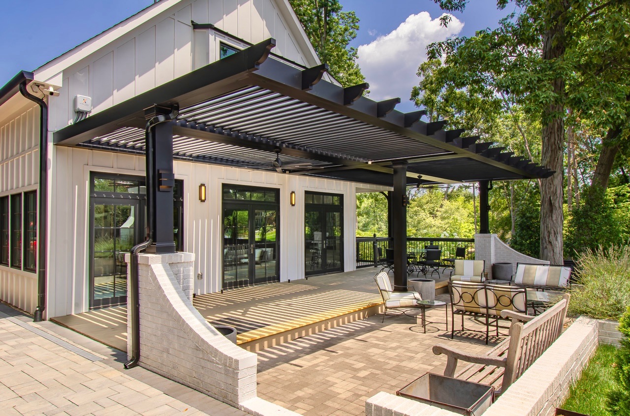 Modern Outdoor Living