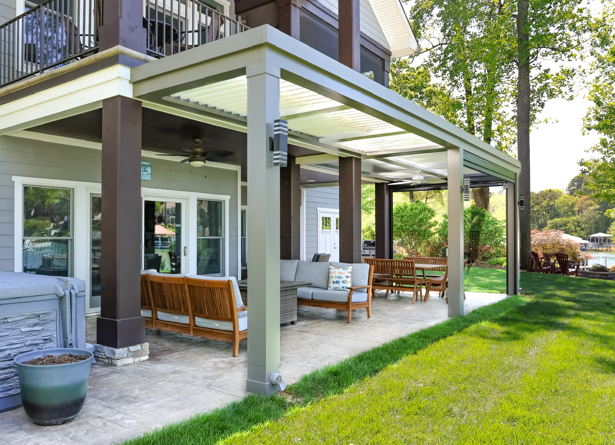 Modern Outdoor Living